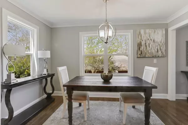 Atlanta, GA 30344,2561 Sylvan RD