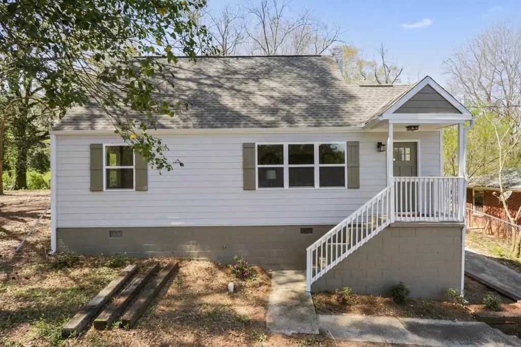 Atlanta, GA 30344,2561 Sylvan RD