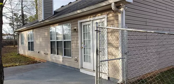Lithonia, GA 30058,2561 Hillvale CIR