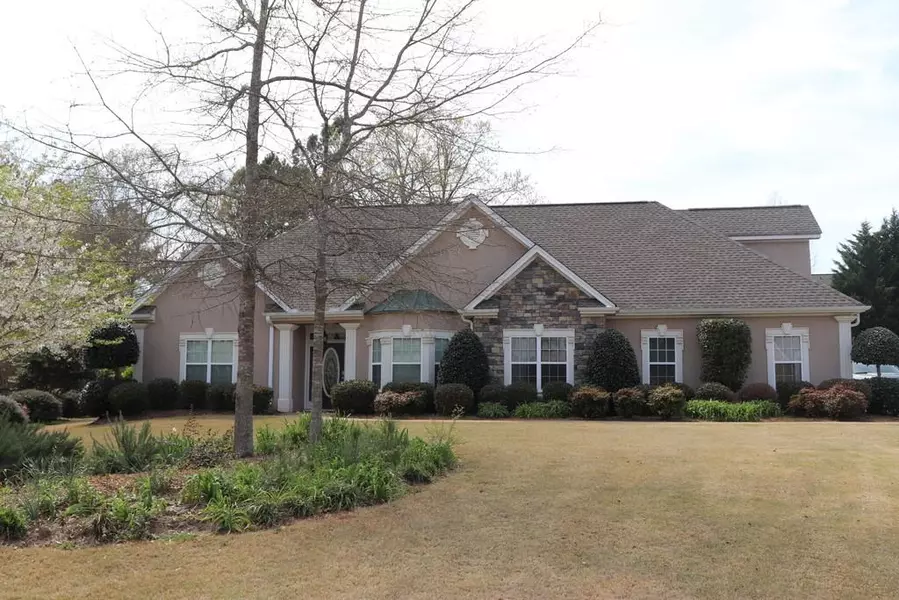 496 GLOUCHESTER DR, Locust Grove, GA 30248