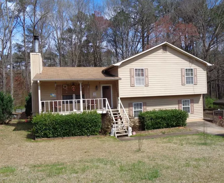 2176 N Manor DR, Lithia Springs, GA 30122