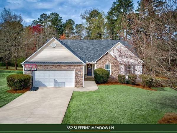 652 Sleeping Meadow LN, Bethlehem, GA 30620