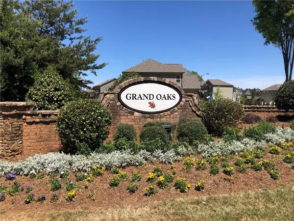 139 Grand Oaks DR, Canton, GA 30115