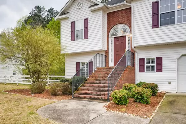 Acworth, GA 30101,6071 Autumn View TRL NW