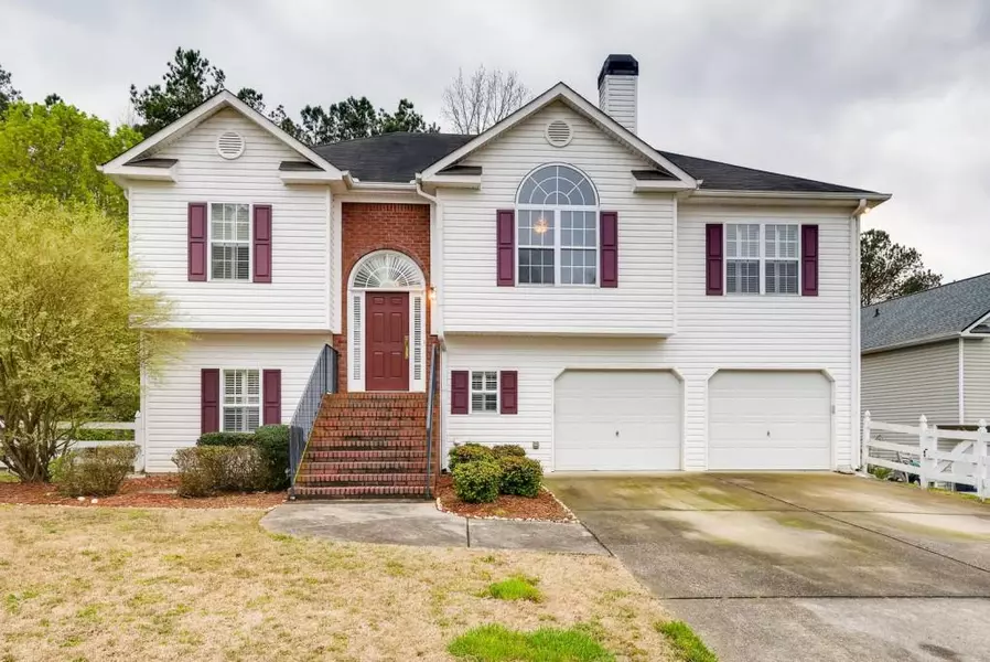 6071 Autumn View TRL NW, Acworth, GA 30101