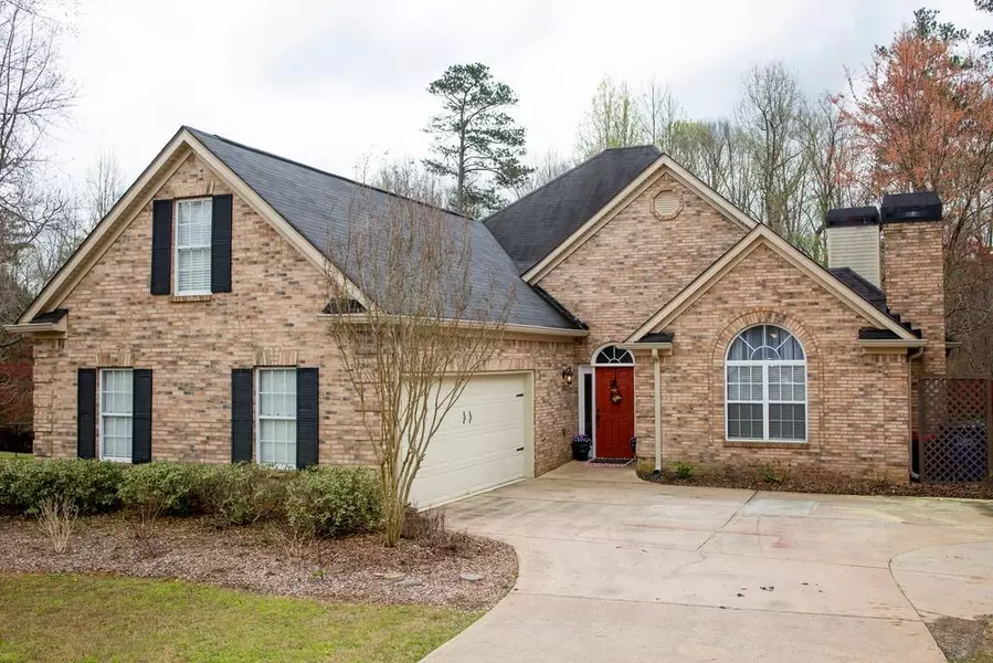 110 BLUE GRASS CT, Oxford, GA 30054