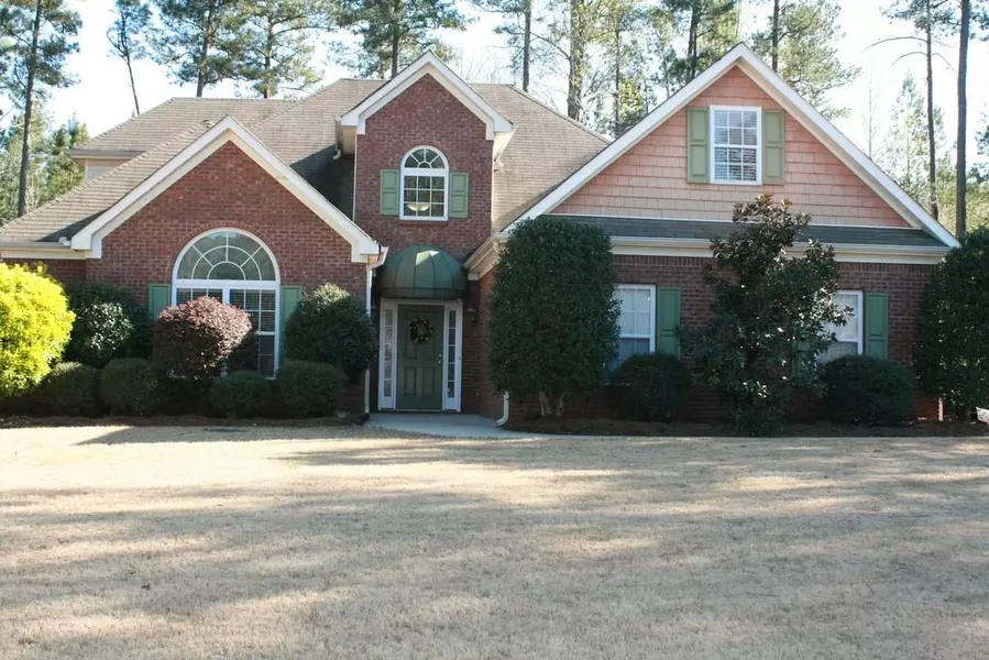 195 Kensington DR, Sharpsburg, GA 30277