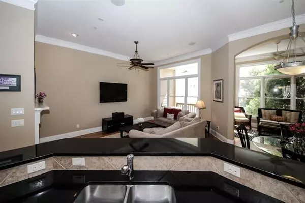 Decatur, GA 30033,981 Emory Parc PL