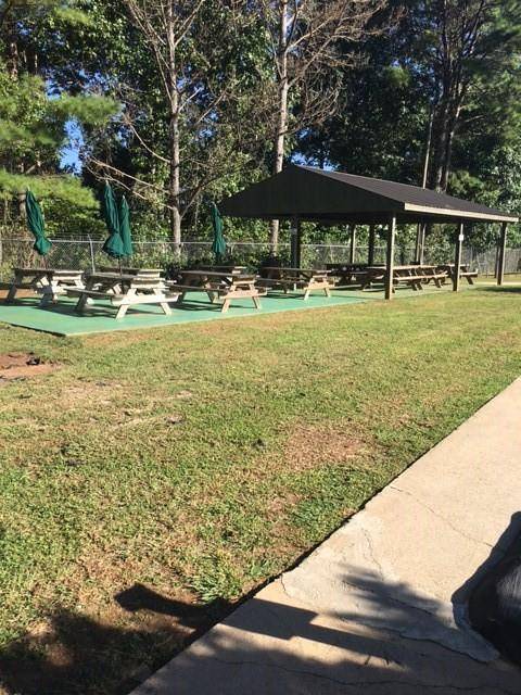 Ellijay, GA 30540,449 10th ST