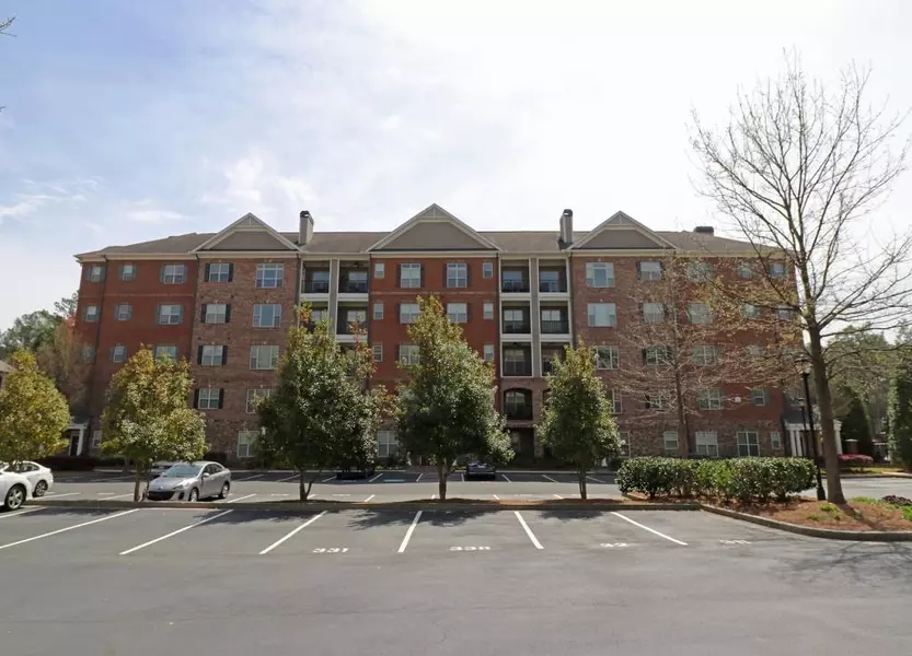 2300 Peachford RD #2406, Dunwoody, GA 30338