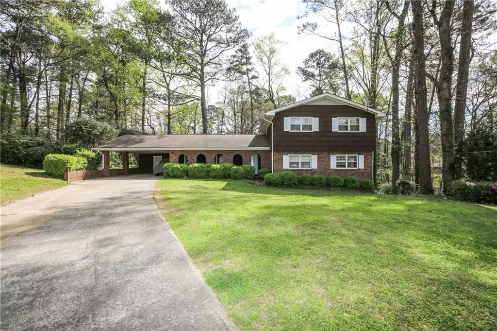 Tucker, GA 30084,3838 Gleneagles CT