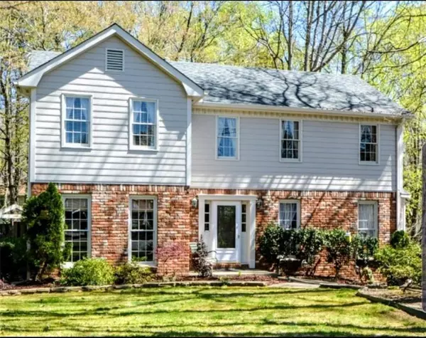 325 Spring Ridge DR, Roswell, GA 30076