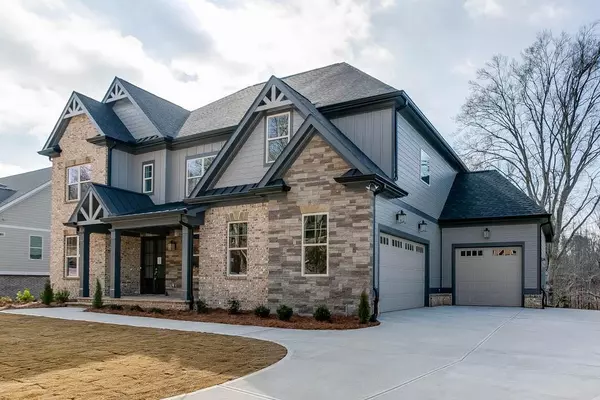 Hoschton, GA 30548,401 Meadow Lake TER