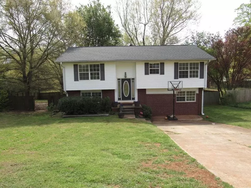 4616 STRICKLAND RD, Flowery Branch, GA 30542