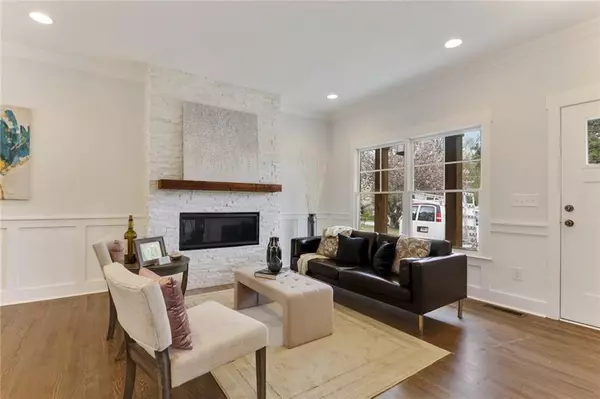 Decatur, GA 30033,917 Gaylemont CIR