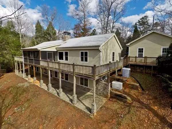 Ellijay, GA 30536,651 Riverfront DR