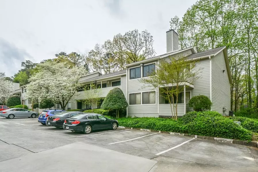 3446 Ivys WALK, Doraville, GA 30340