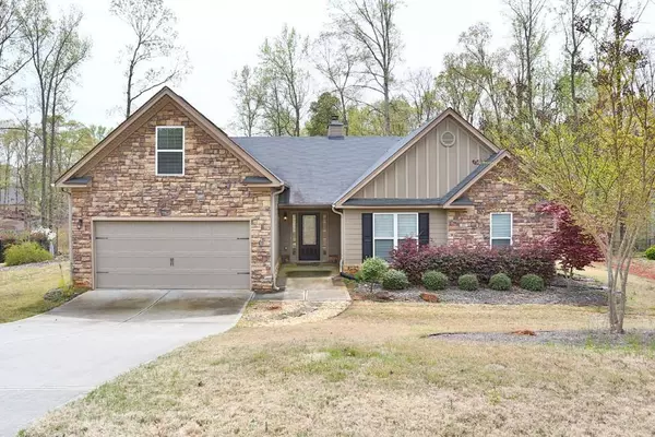 1770 Satilla DR, Winder, GA 30680