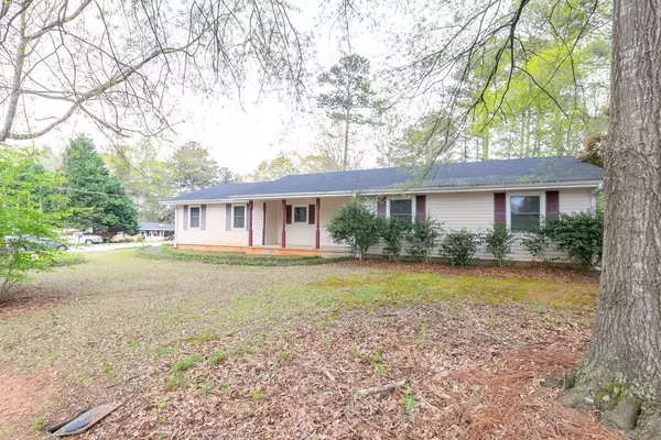 Conyers, GA 30094,312 Cindy DR SE