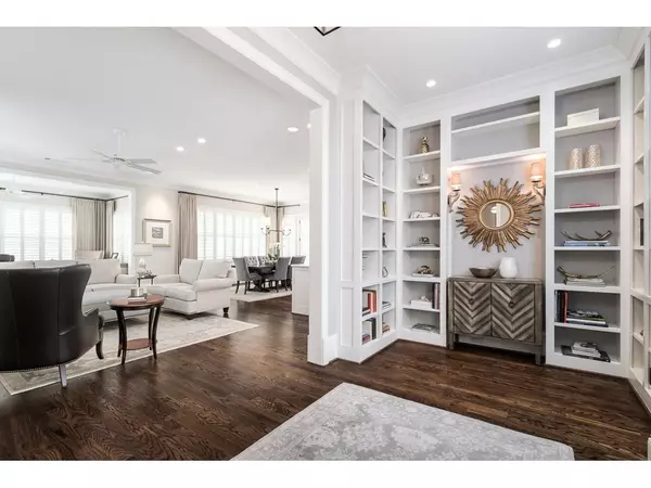 Atlanta, GA 30342,5375 High Point MNR
