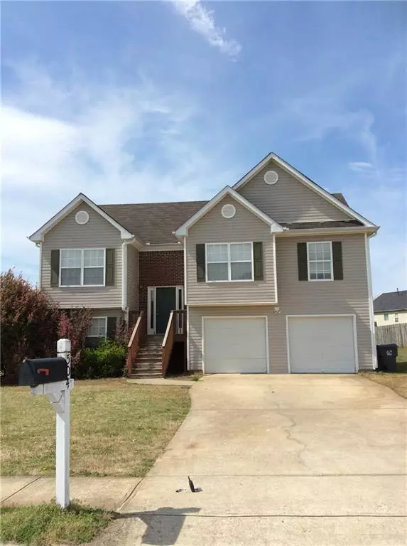 504 Hamlet DR, Loganville, GA 30052