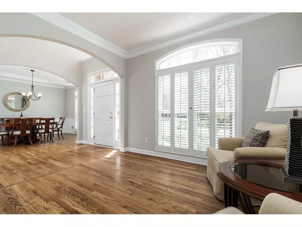 Johns Creek, GA 30005,435 Overhill BND