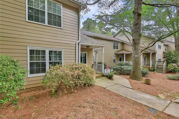 Dunwoody, GA 30338,4475 Pineridge CIR