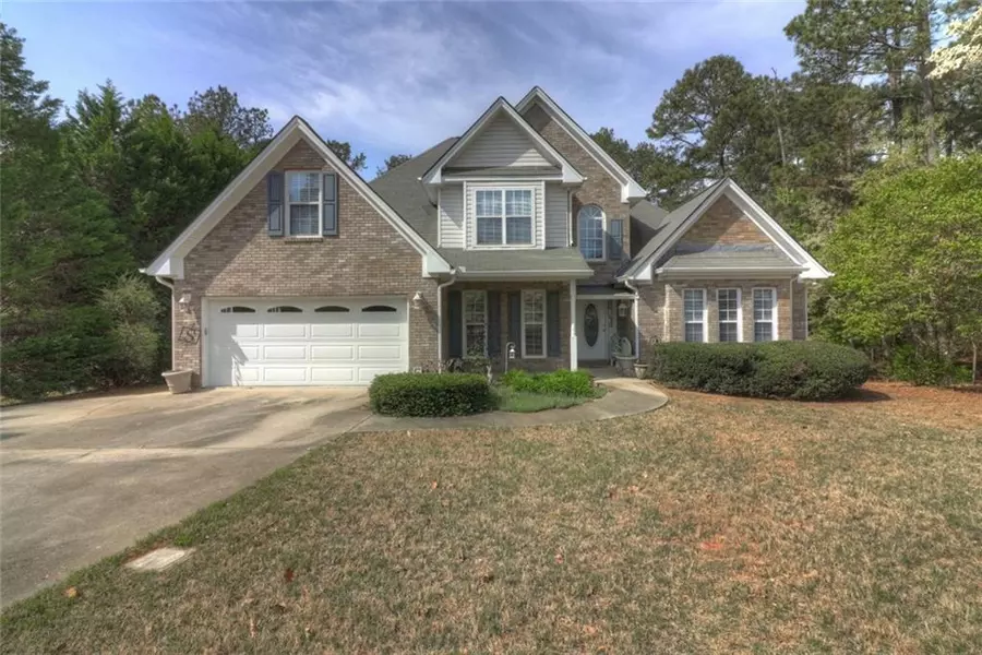 2258 Cedar Lake DR, Loganville, GA 30052