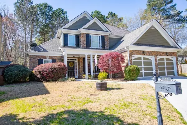 27 Whitegrass CT, Grayson, GA 30017