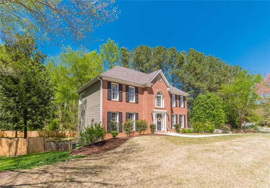 5390 N Hillbrooke TRCE, Alpharetta, GA 30005