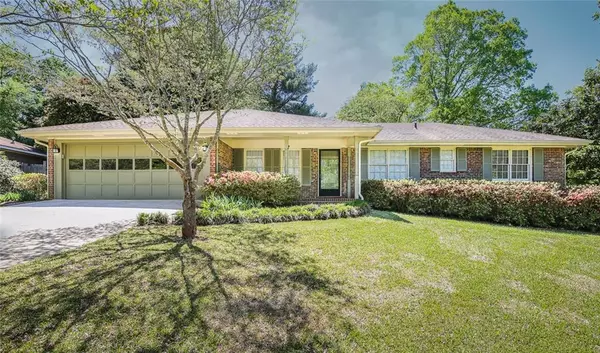 384 Royal Oaks TER, Stone Mountain, GA 30087