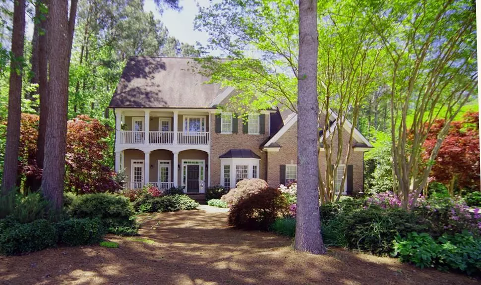 1023 Creek Side DR, Canton, GA 30115