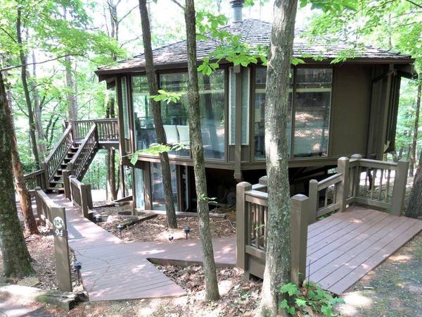 94 Treetopper CIR, Big Canoe, GA 30143