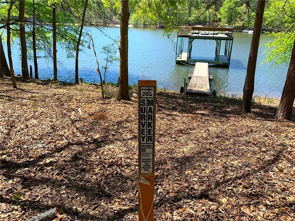 Gainesville, GA 30506,8585 Lynn DR