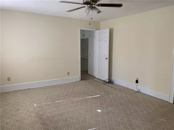 Rockmart, GA 30153,211 Williamson ST