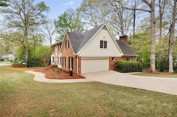 Roswell, GA 30076,2540 Whisper Wind CT