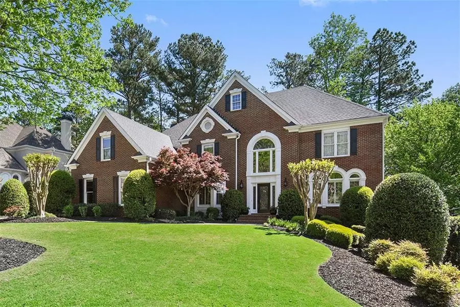 10365 High Falls CIR, Johns Creek, GA 30022