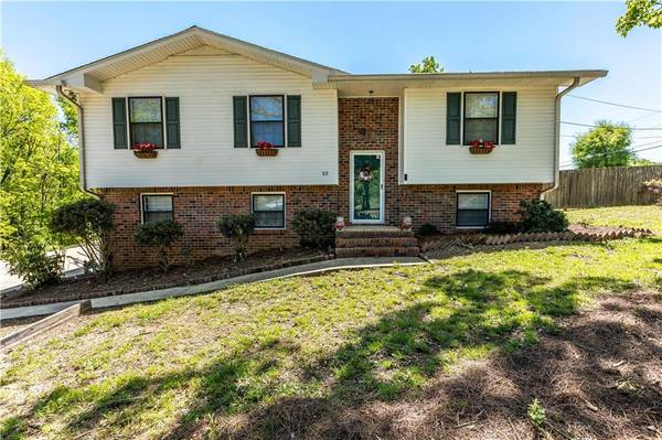 52 Montre CIR SE, Silver Creek, GA 30173