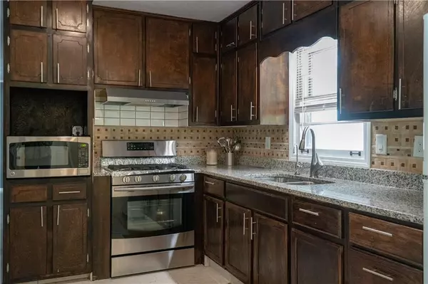 Norcross, GA 30093,5753 Fulton CIR