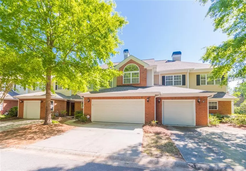 51 Townview DR, Alpharetta, GA 30022