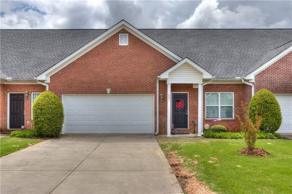 607 Blackwood TER SE, Calhoun, GA 30701