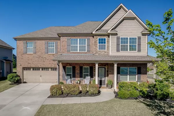 2706 Holden Spring DR, Dacula, GA 30019