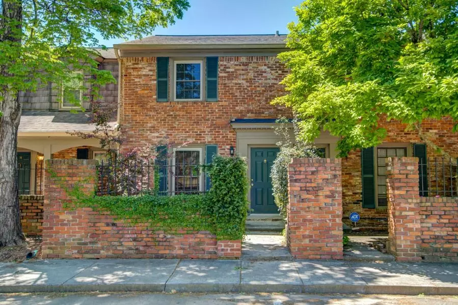 3113 Colonial WAY #I, Atlanta, GA 30341