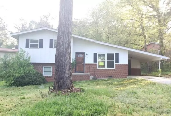 3020 SW THORNBERRY LN SW, Atlanta, GA 30331