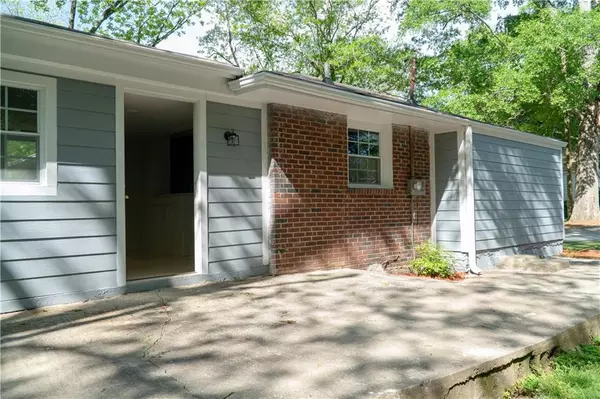 Lithonia, GA 30058,2626 Council ST