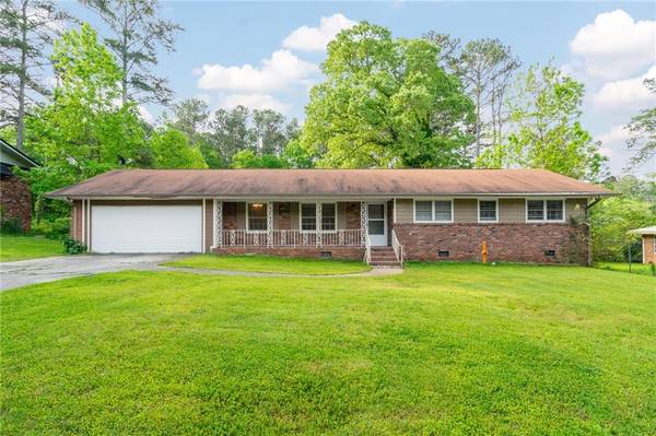 4588 Hopewell RD, College Park, GA 30337