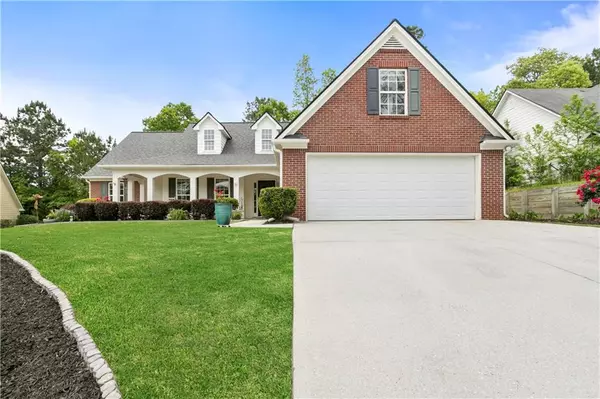 914 Natural Brook TRL, Lawrenceville, GA 30045