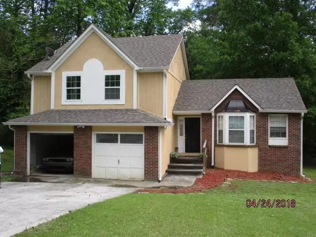 3910 Melanie Woods DR, Atlanta, GA 30349