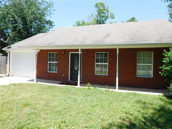 472 W Jule Peek AVE, Cedartown, GA 30125