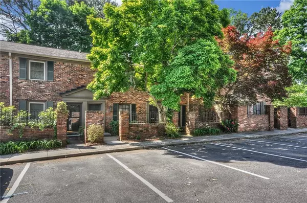 3085 Colonial WAY #H, Atlanta, GA 30341